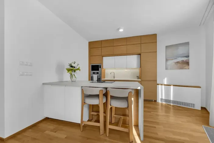 Prodej bytu 4+kk, Praha - Bubeneč, Rooseveltova, 153 m2