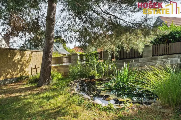 Prodej vícegeneračního domu, Horoměřice, U Chundelů, 194 m2