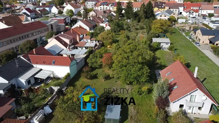 Prodej pozemku pro bydlení, Rousínov, Trávníky, 2167 m2