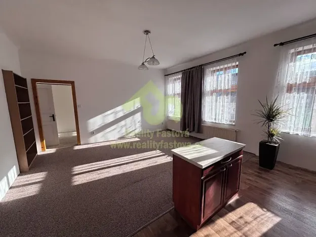 Pronájem bytu 3+kk, Plzeň, Dílenská, 74 m2