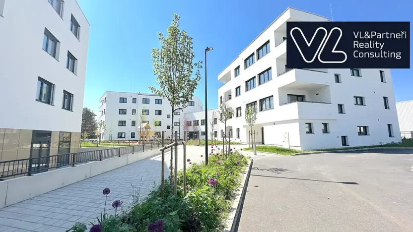 Prodej obchodního prostoru, Šlapanice, Brněnská, 131 m2