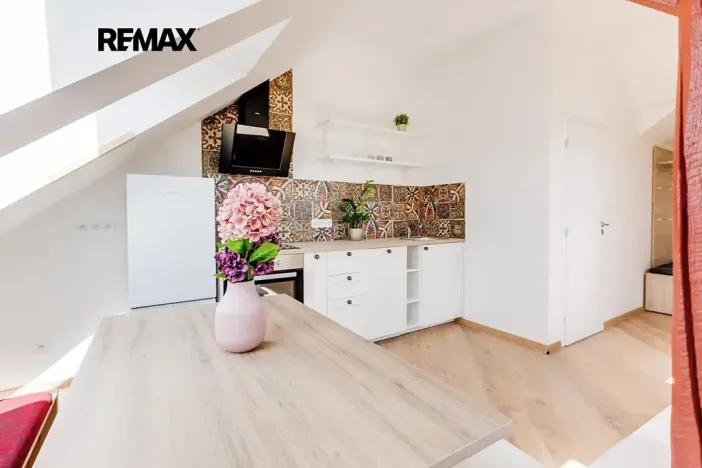 Prodej rodinného domu, Praha - Malešice, Bakalářská, 207 m2