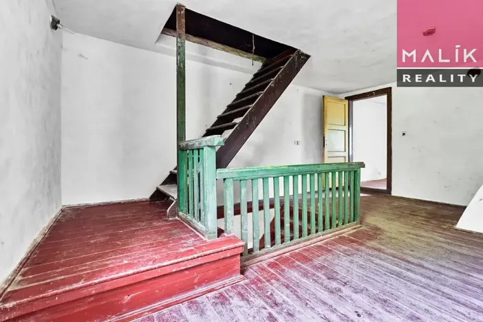 Prodej rodinného domu, Ostrov, 157 m2