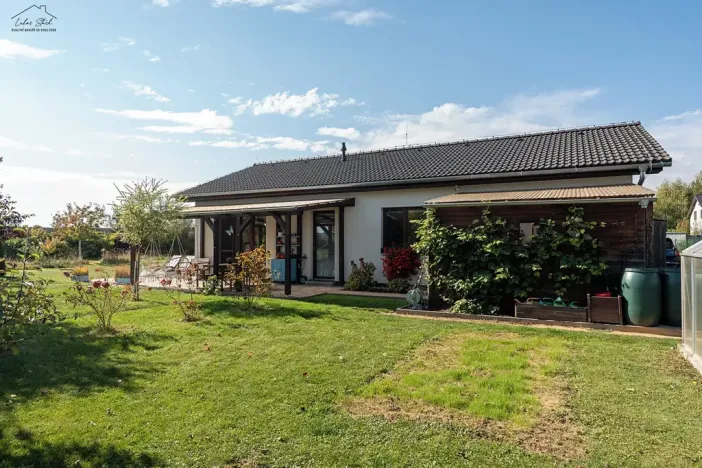 Prodej rodinného domu, Křenice, V Zahradách, 99 m2