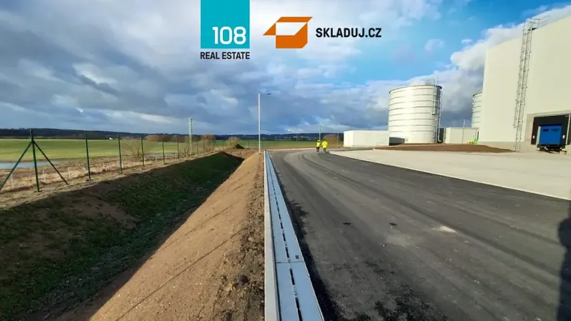 Pronájem skladu, Přehýšov, 10000 m2