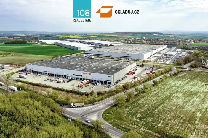 Pronájem skladu, Kozomín, 15000 m2