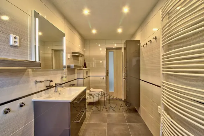 Prodej rodinného domu, Pesvice, 200 m2