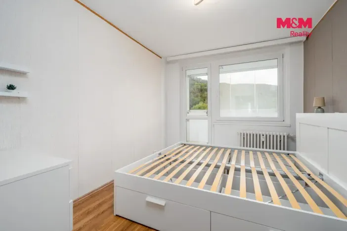 Prodej bytu 3+1, Krupka - Maršov, Dukelských hrdinů, 68 m2