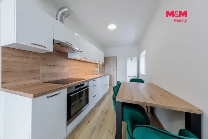 Prodej bytu 2+kk, Nová Role, Svobodova, 39 m2