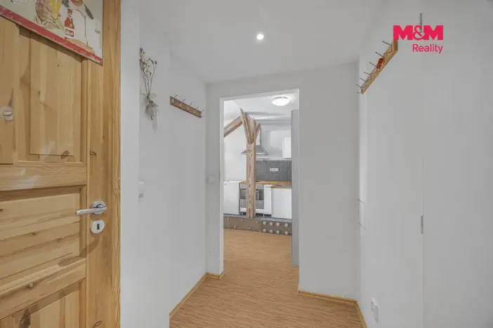 Pronájem bytu 1+kk, Praha - Libeň, Nad Kolčavkou, 28 m2