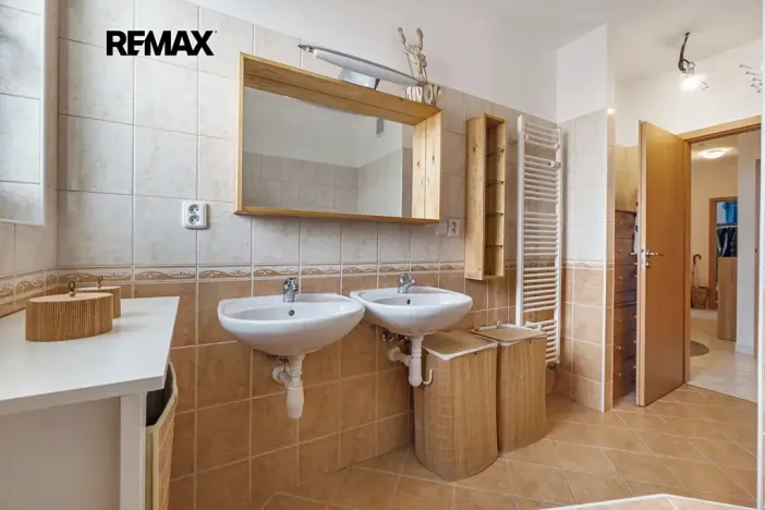 Prodej bytu 3+kk, Praha - Újezd nad Lesy, Žárovická, 89 m2
