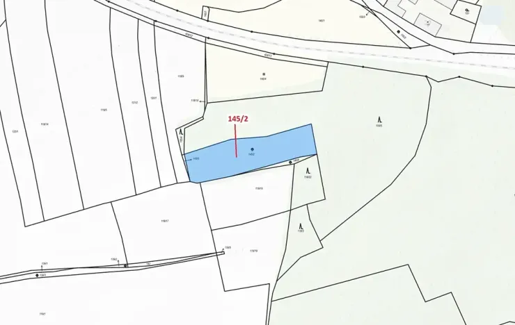 Dražba pozemku, Nerestce, 2436 m2