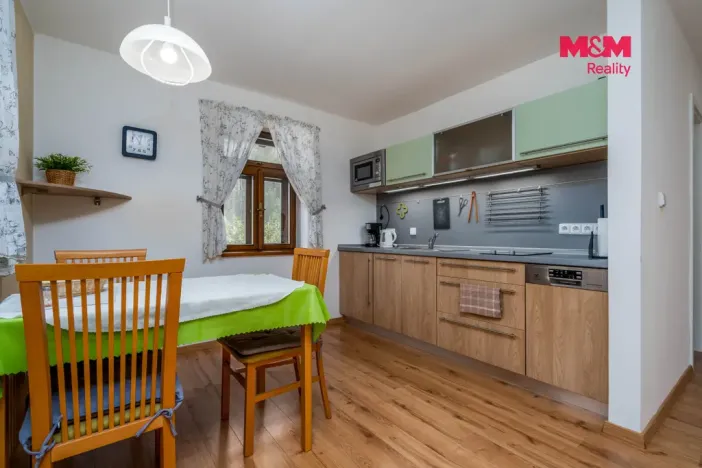 Prodej rodinného domu, Dubá - Bukovec, 325 m2
