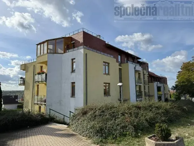 Pronájem bytu 3+kk, Praha - Prosek, Prosecká, 81 m2