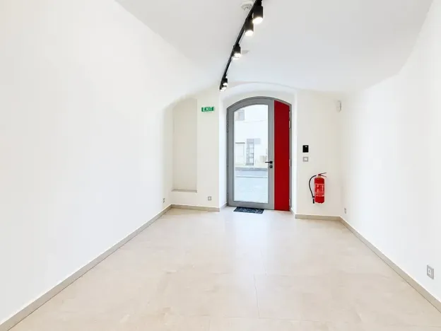 Pronájem obchodního prostoru, Litomyšl, Šmilovského, 40 m2