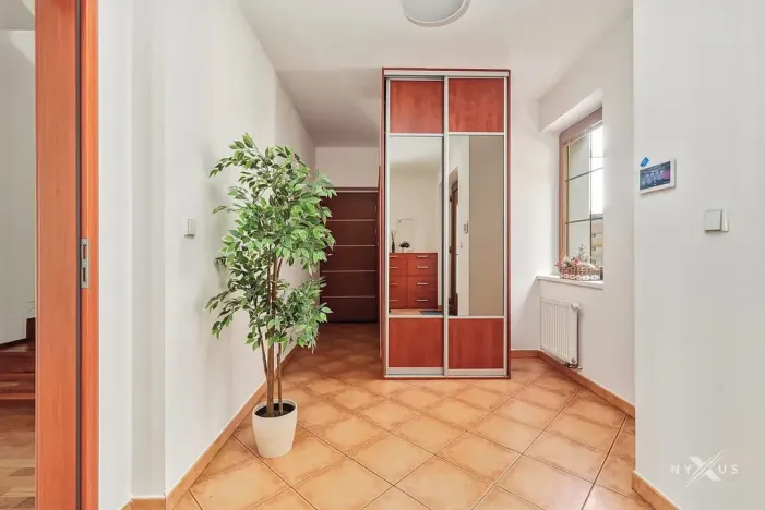 Prodej rodinného domu, Mirošovice, Na Ježově, 205 m2