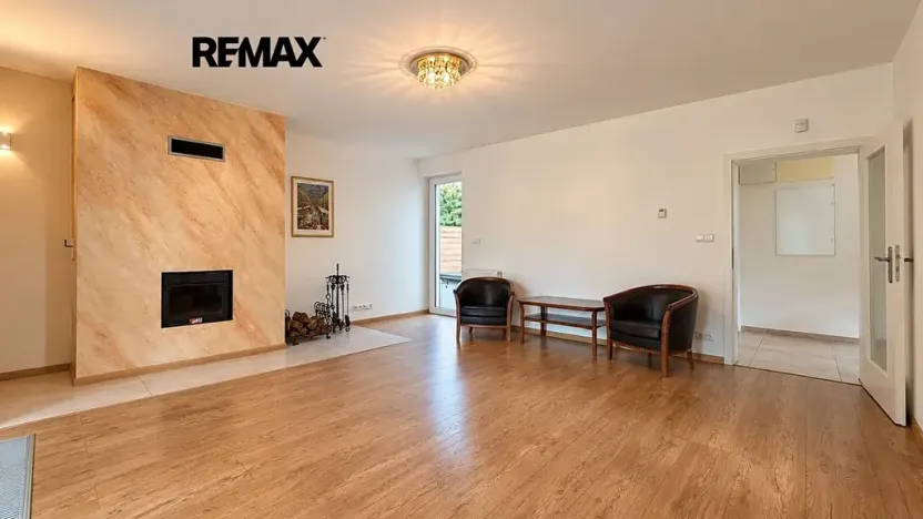 Pronájem rodinného domu, Černolice, K rybníku, 150 m2