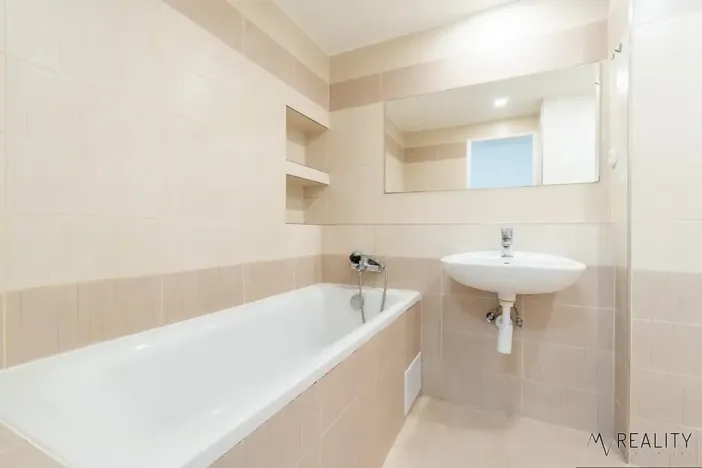 Prodej bytu 3+1, Ostrava, Čujkovova, 66 m2