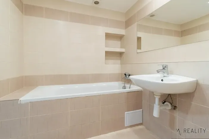 Prodej bytu 3+1, Ostrava, Čujkovova, 66 m2