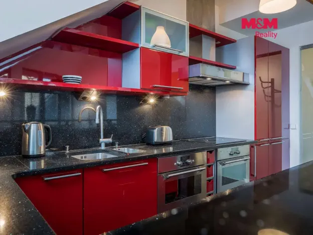 Prodej bytu 5+kk, Praha - Holešovice, Strojnická, 162 m2
