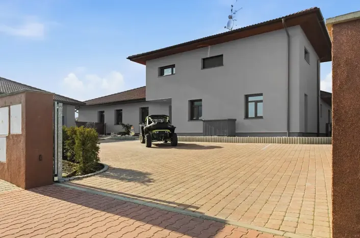 Prodej rodinného domu, Velké Přítočno, Sluneční, 350 m2