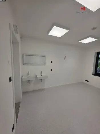 Pronájem komerční nemovitosti, Úhonice, Na Vlečce, 56 m2
