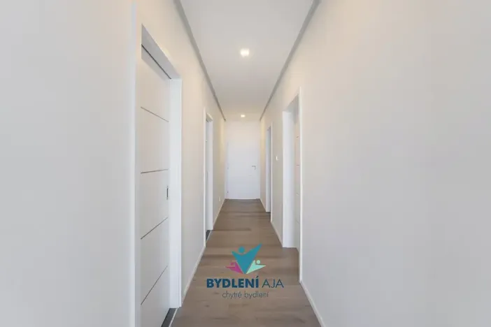 Prodej rodinného domu, Dubí, V Aleji, 206 m2