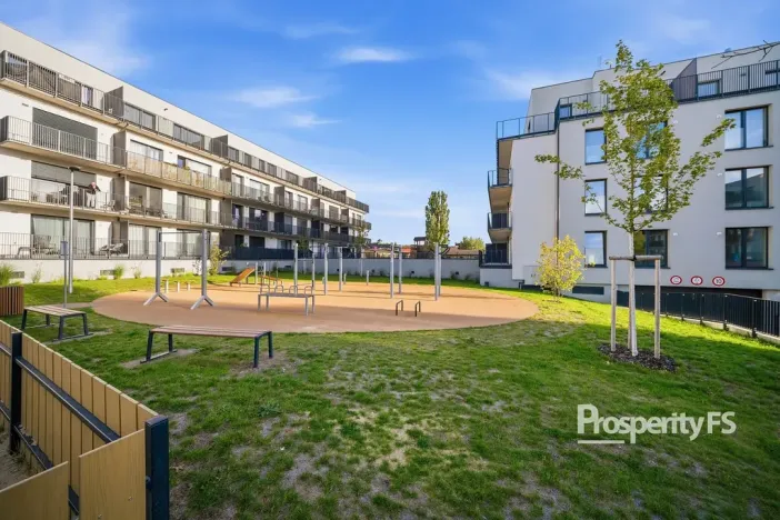 Prodej bytu 3+kk, Kladno - Dubí, Ke křížku, 68 m2
