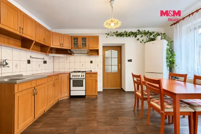 Prodej rodinného domu, Ivaň, 115 m2