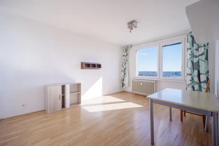 Prodej bytu 2+1, Jičín, Lidické náměstí, 54 m2