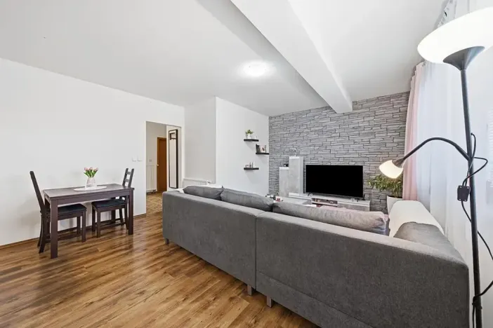 Prodej bytu 3+kk, Bošovice, Vyhlídka, 84 m2