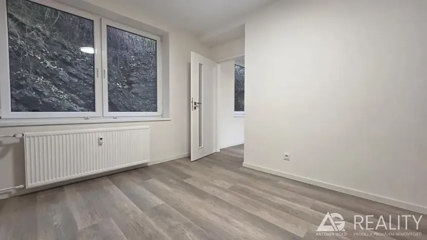 Prodej bytu 3+kk, Praha - Hlubočepy, Pod Žvahovem, 88 m2