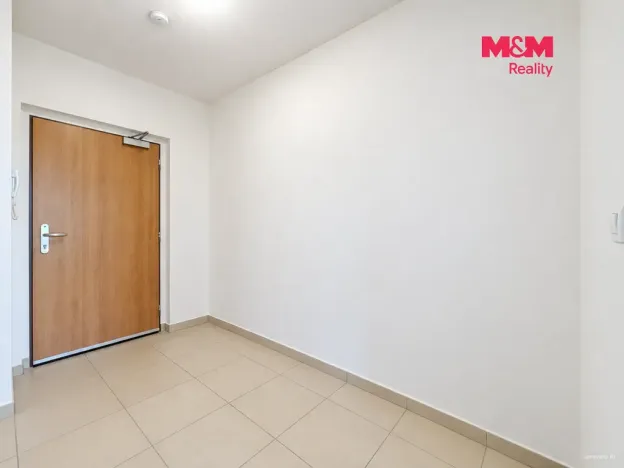 Pronájem bytu 2+kk, Praha - Modřany, Zlochova, 51 m2