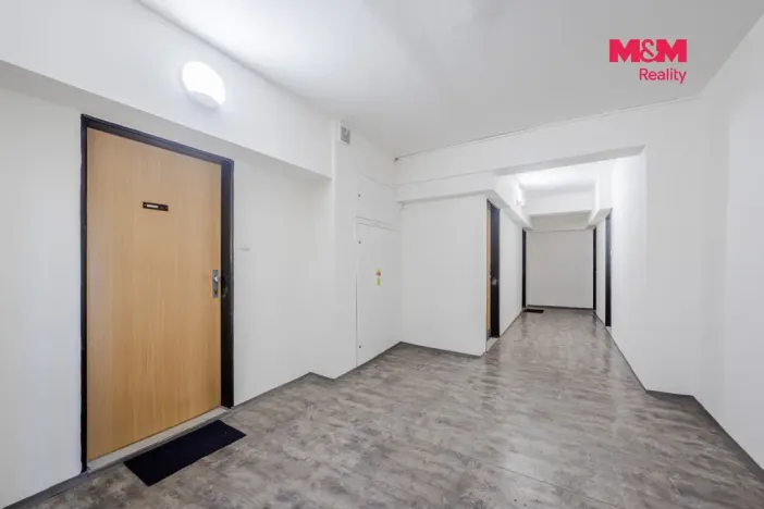 Prodej bytu 1+kk, Poděbrady - Poděbrady II, Dr. Horákové, 37 m2