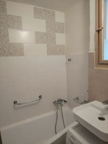 Pronájem bytu 2+1, Pardubice, Lexova, 72 m2