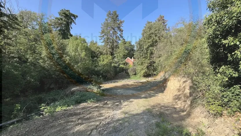 Prodej pozemku, Hlásná Třebaň, V Rokli, 932 m2