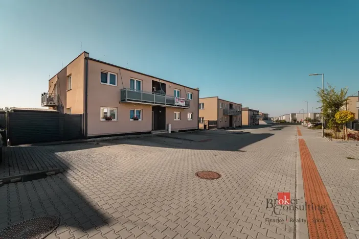 Prodej bytu 3+kk, Vochov, 70 m2