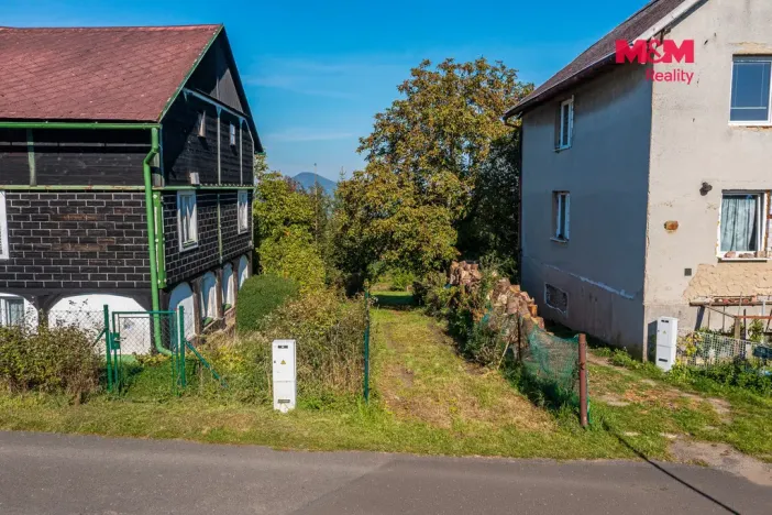 Prodej pozemku pro bydlení, Huntířov, 2573 m2