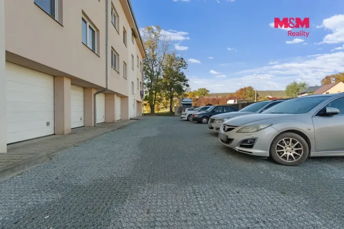 Prodej bytu 3+kk, Králův Dvůr, Popelky Biliánové, 56 m2