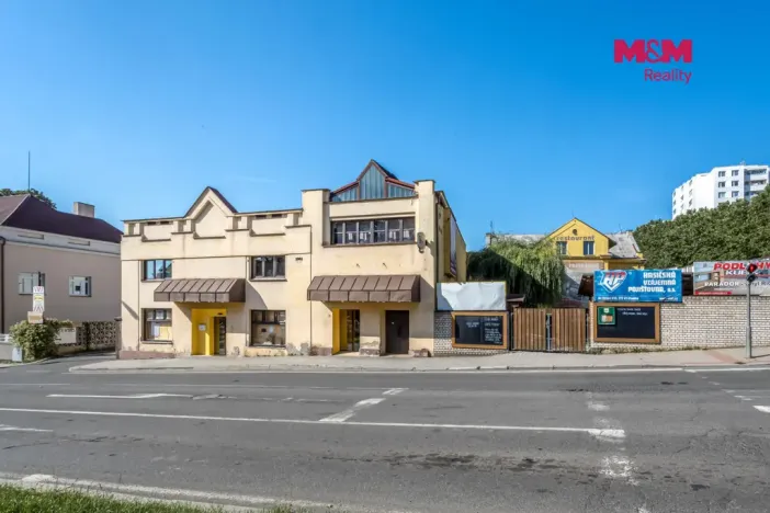 Pronájem obchodního prostoru, Kladno, J. Hory, 11 m2