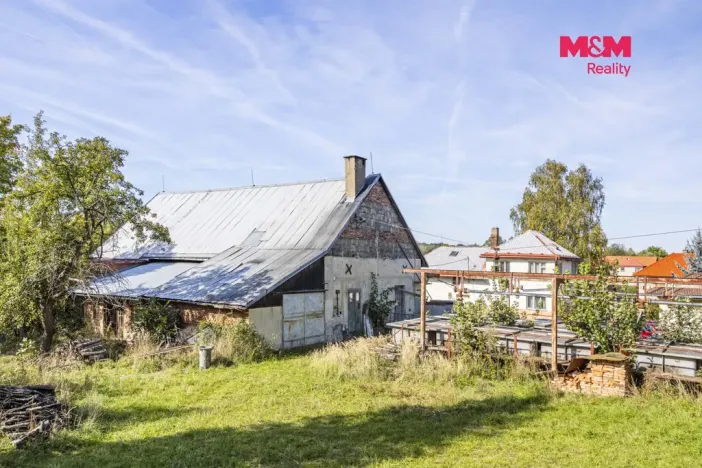 Prodej výrobních prostor, Skuteč - Radčice, 468 m2