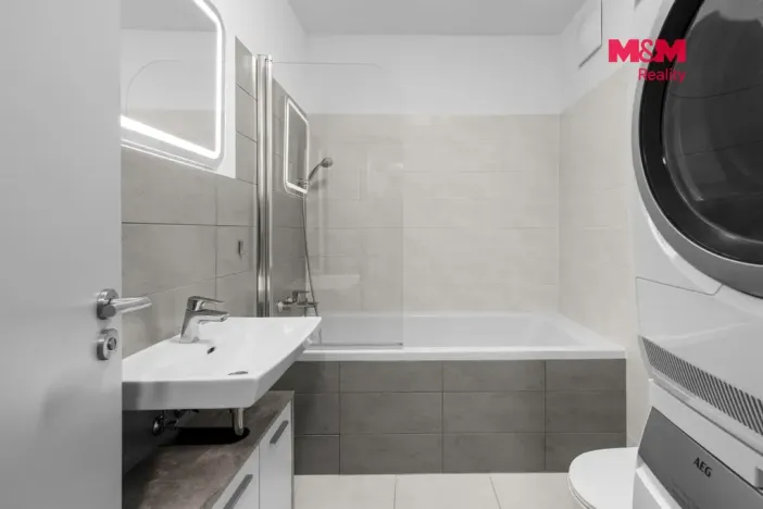 Prodej bytu 3+kk, Kladno, Benediktínská, 77 m2