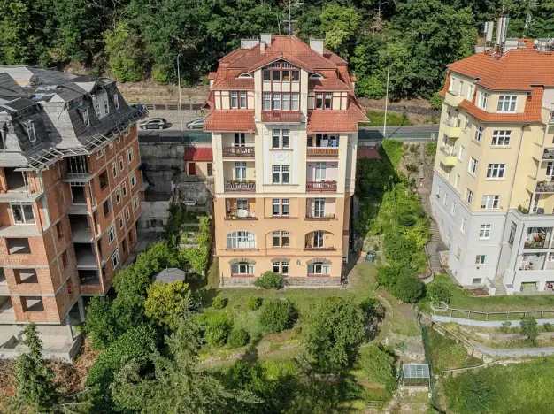 Prodej bytu 3+1, Karlovy Vary, Na Vyhlídce, 94 m2