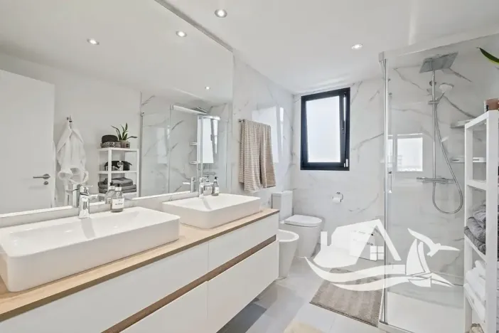 Prodej bytu 4+kk, Estepona, Španělsko, 106 m2