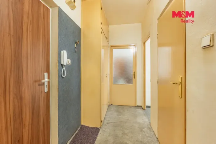 Prodej bytu 1+1, Kladno - Kročehlavy, Finská, 35 m2