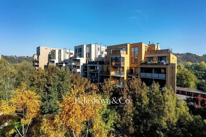 Pronájem bytu 1+kk, Praha - Holešovice, Jankovcova, 38 m2