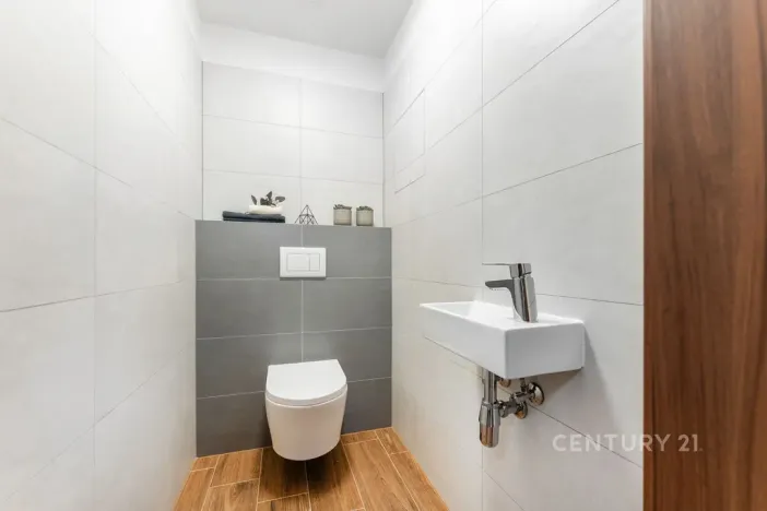 Pronájem bytu 3+kk, Praha - Hostivař, 66 m2