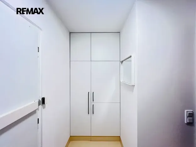 Pronájem bytu 1+kk, Praha - Libeň, Na dlážděnce, 38 m2