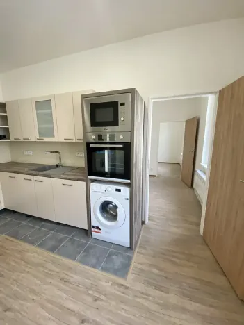 Pronájem bytu 2+1, Praha - Smíchov, Ke Koulce, 44 m2