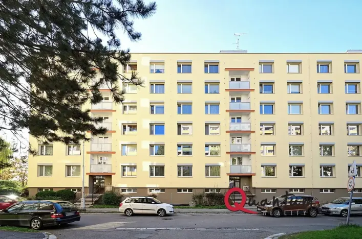 Prodej bytu 1+1, Hradec Králové, třída Edvarda Beneše, 42 m2